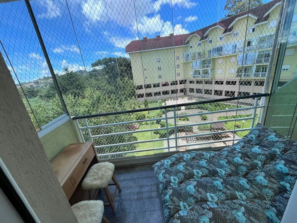 Lindo Apto Com Varanda, Vista Maravilhosa E Lareira Campos do Jordao 0*,  Brazil